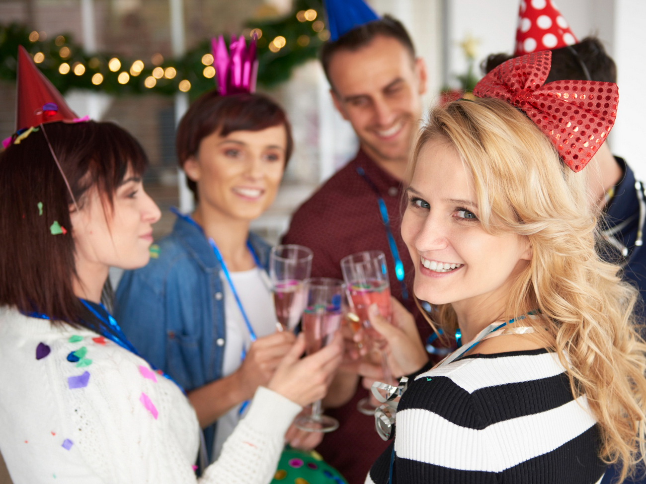 Новогодние корпоративы 2025 года: тренды празднования